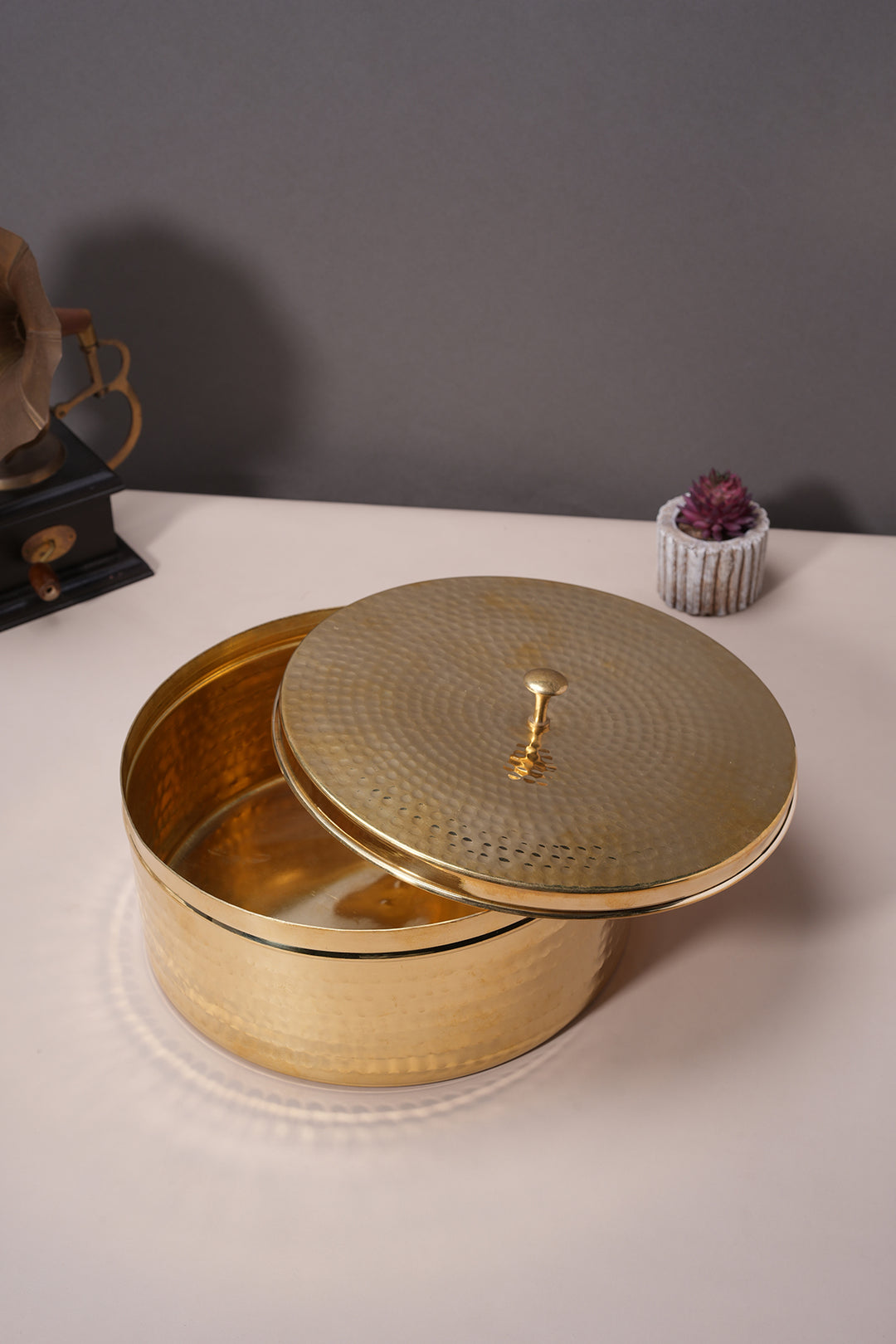Brass Chapati Box handmade by Kansawala artisans
