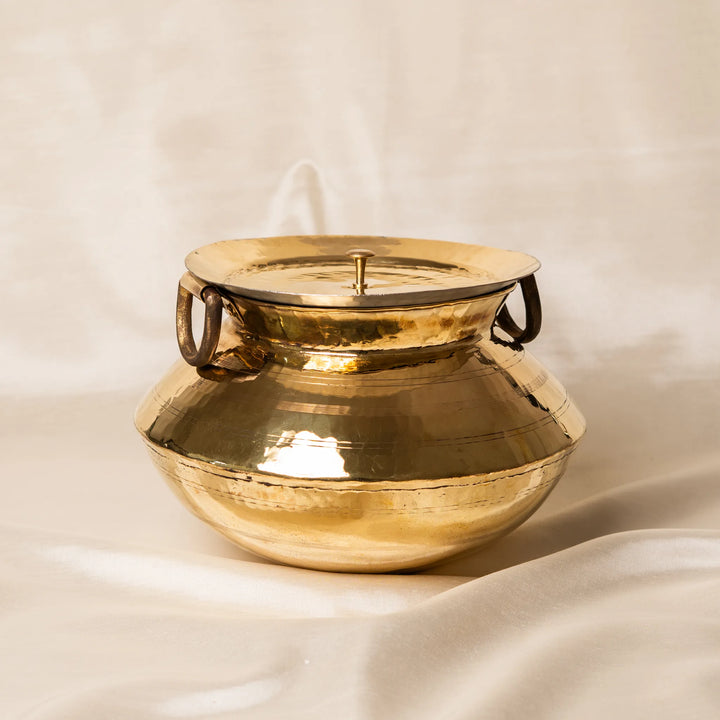Kansawala brass biryani handi for cooking