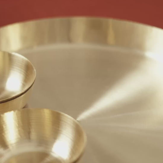 Kansawala kansa sweet dish 2 piece hand-beaten product video